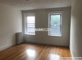 1300 Commonwealth Ave #12J, Allston, MA 02134