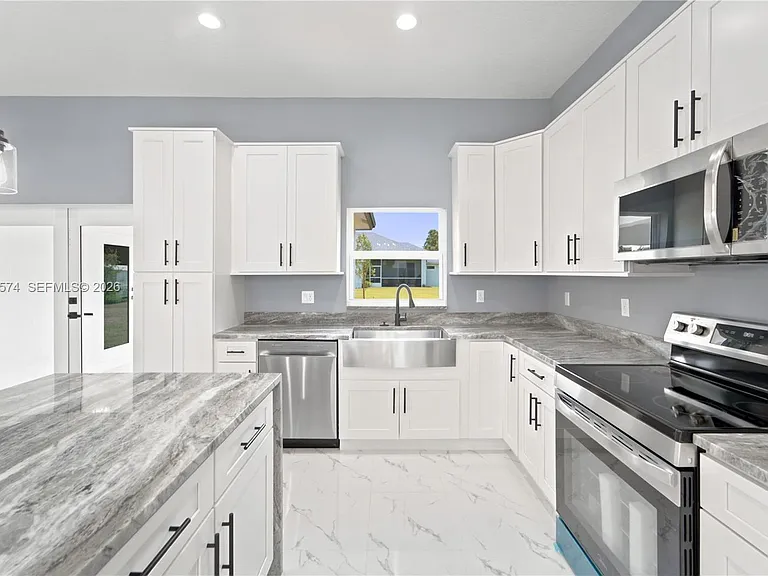 5203 Birch Dr — Photo 8