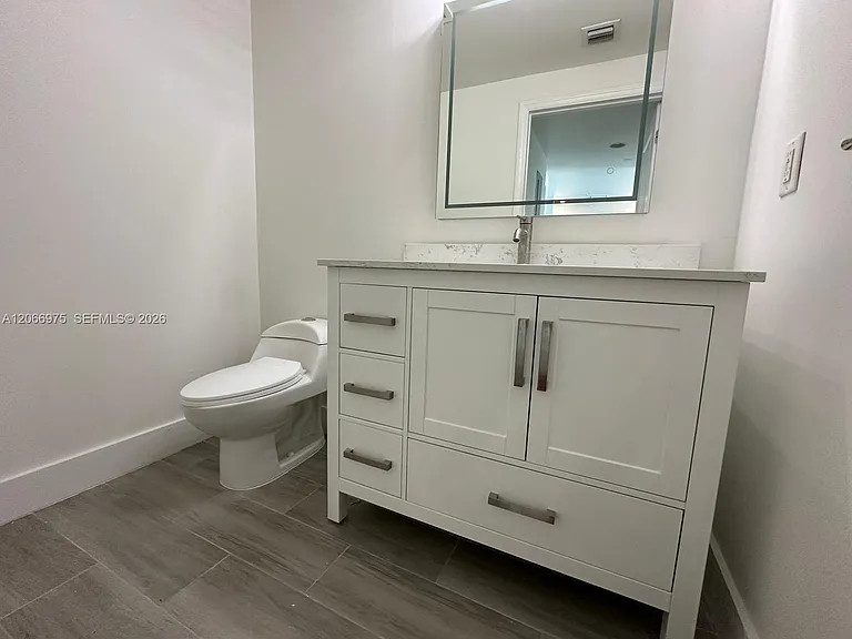 1250 S Miami Ave #1707 — Photo 6