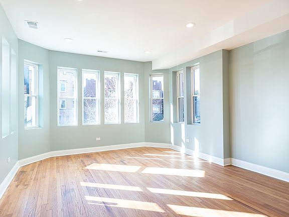 4th image of 8053 S Hermitage Ave #2