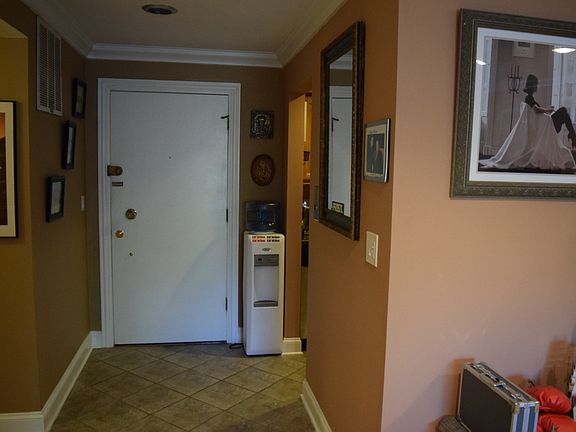 3rd image of 5500 Carriageway Dr APT 211-C
