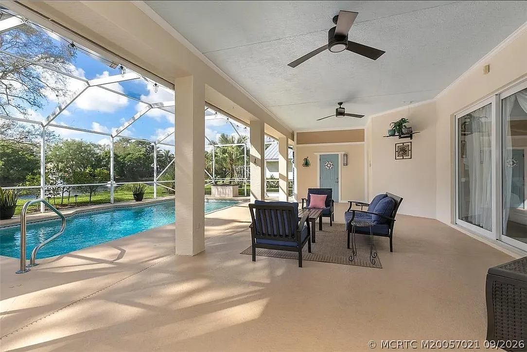 4 bed, 2.0 bath, 2494 sqft, $5,000 — Photo 4
