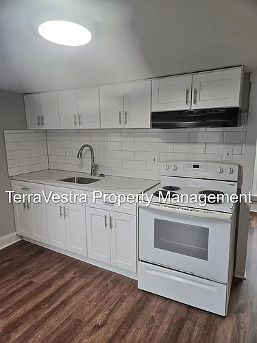 15 Pike Ave Photo 1