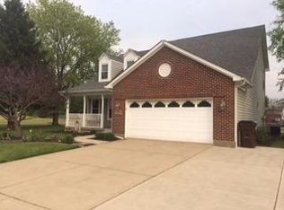 313 Country Trace Dr, Harrison, OH 45030