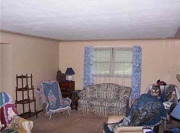 2nd image of 9104 Imperial Dr