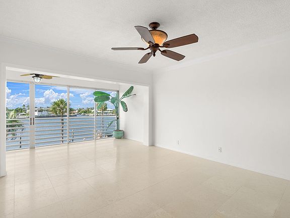 5th image of 951 Spanish Circle #346