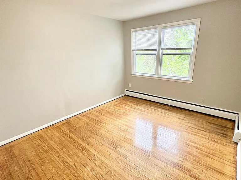 114 Fairmont Ave #2 — Photo 8