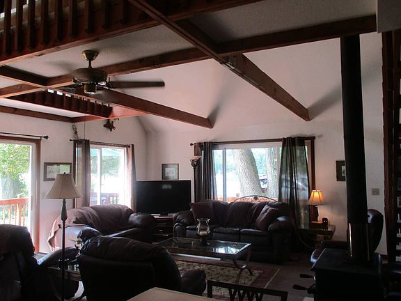 5th image of 17 Lake Warren Dr