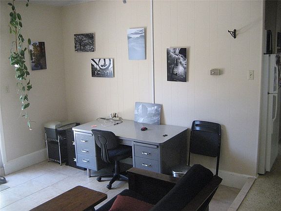 4th image of 2107 Alta Vista Ave #B