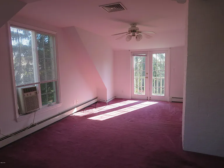 45 Thornhill Rd — Photo 15