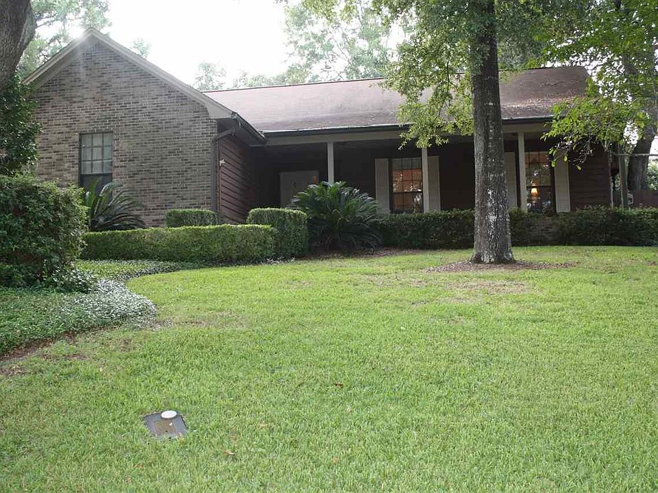 1st image of 7413 Camale Dr