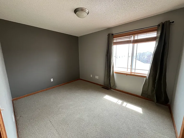 817 Jack Russell Ave — Photo 13
