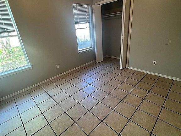 5th image of 7577 Windsor Oaks