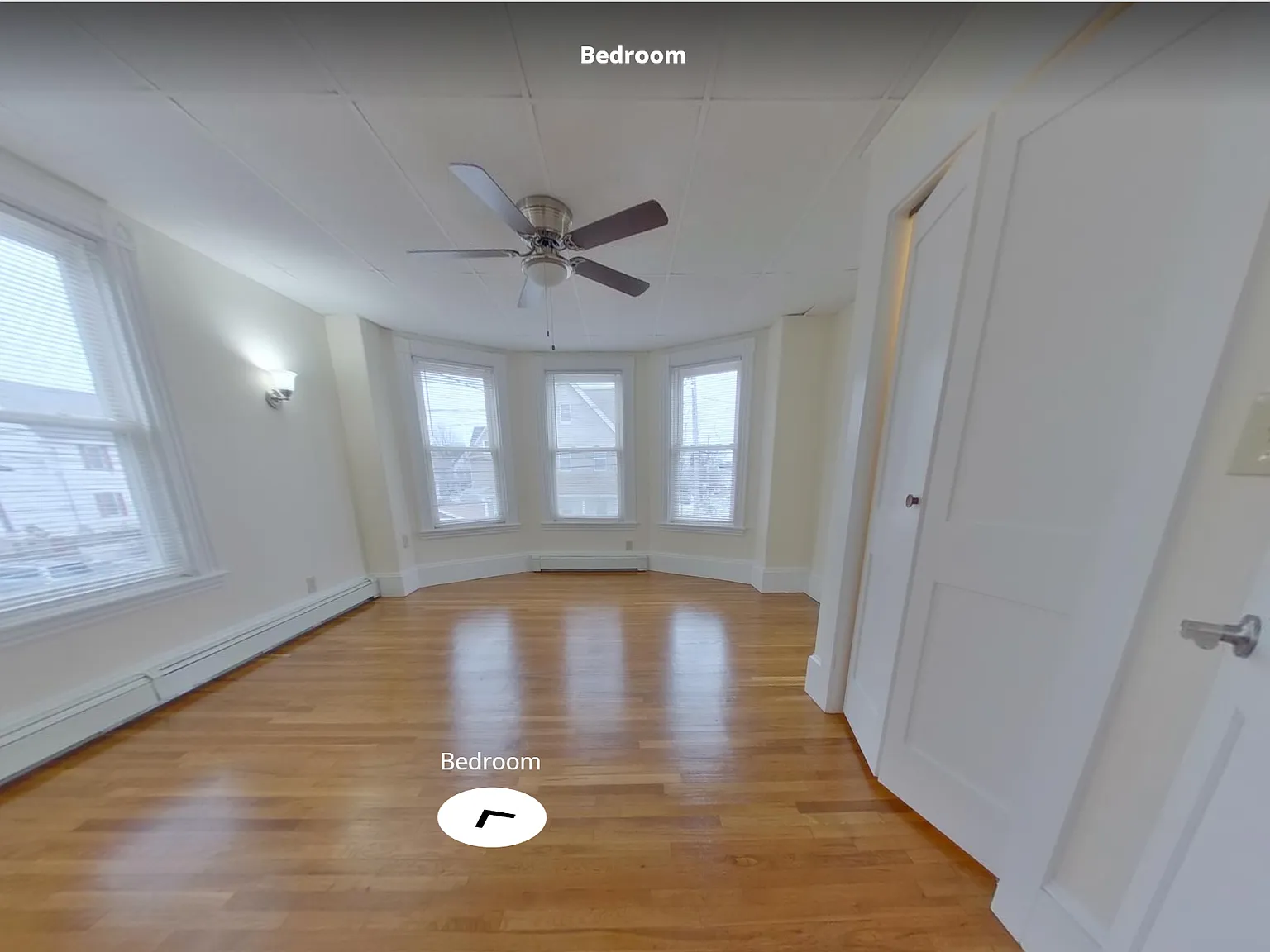 2 bed, 900 sqft, $2,600 — Photo 3