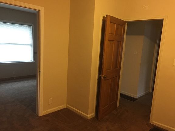 5th image of 5044 1/2 E 10th St