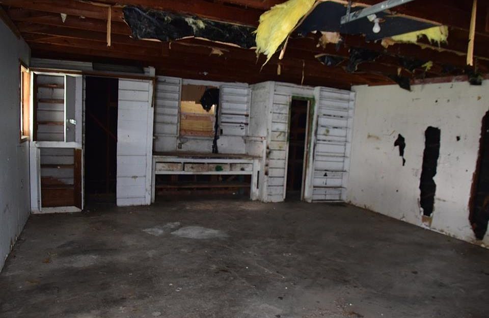 2nd image of 8505 Wilbur St