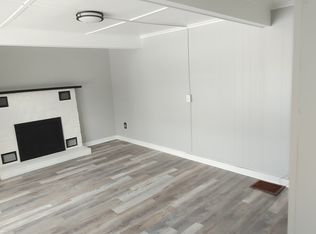 91 Telegraph Rd #1, Middleport, NY 14105