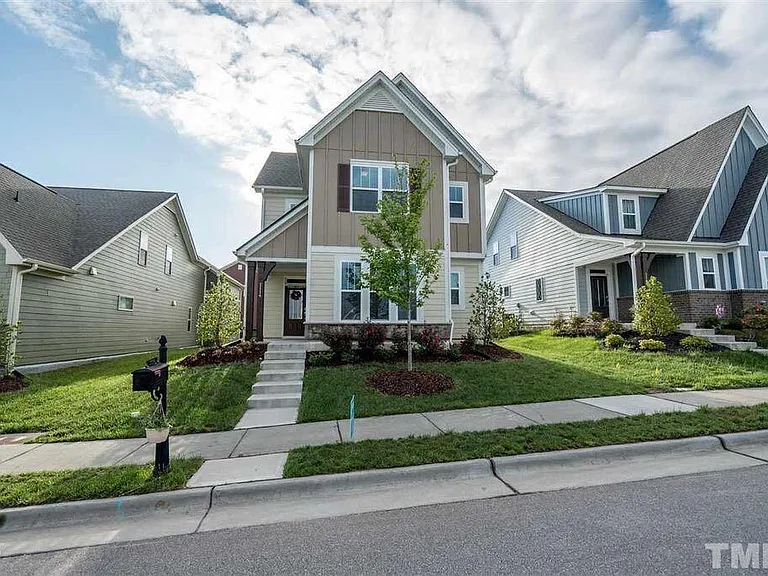1114 Oatney Ridge Ln — Photo 1