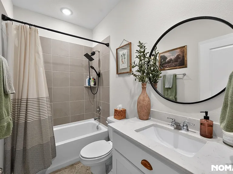 626 Cari Ln — Photo 7