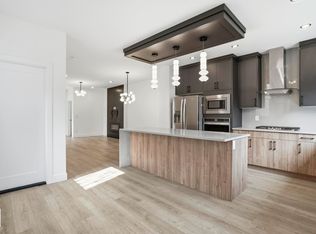 13909 107a Ave NW, Edmonton, AB T5M 2A8