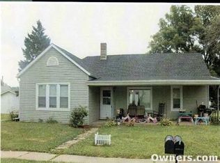 304 Scott St, Hollandale, WI 53544