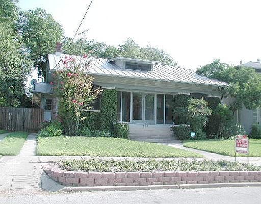 1st image of 433 W Elsmere Pl