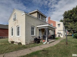 1023-1025 Ohio St, Quincy, IL 62301