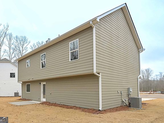 4th image of 506 Charleston Pl