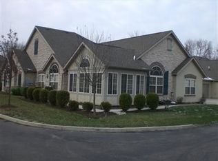 2055 Wentworth Village Dr, Bellbrook, OH