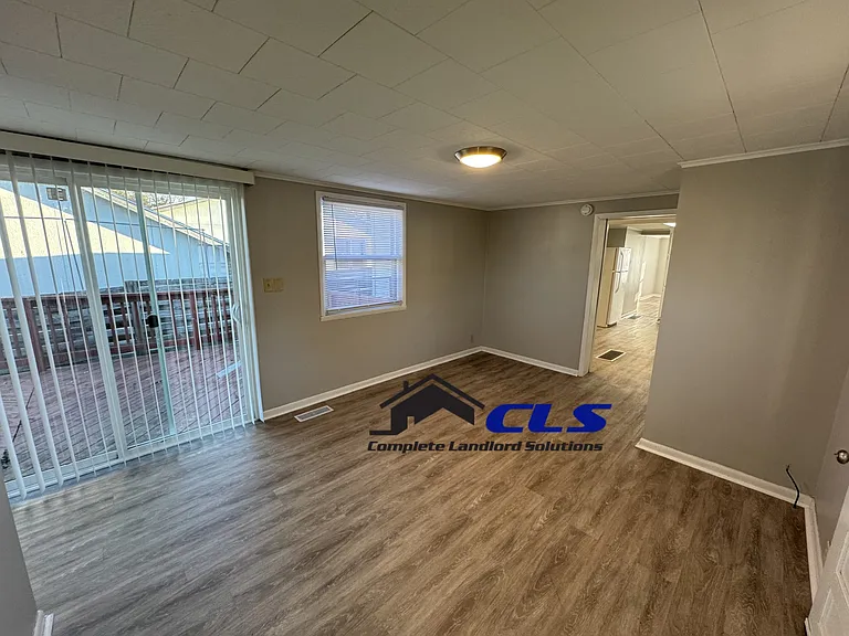 Living Room #2 - Back/Side Entry