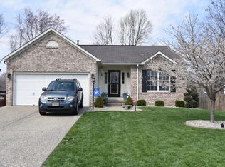 6811 Brook Bend Way, Louisville, KY