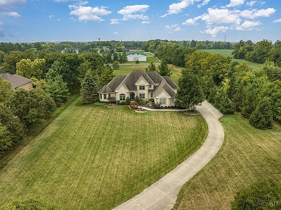 4th image of 7951 Evergreen Ln