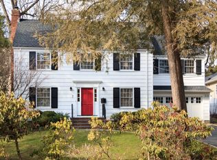 7 Overlook Ter, Short Hills, NJ 07078