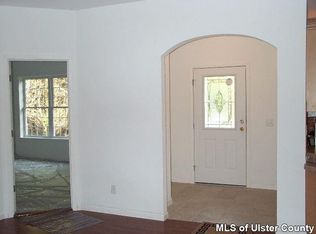 97 Tree Toad Ct, Athens, NY 12015