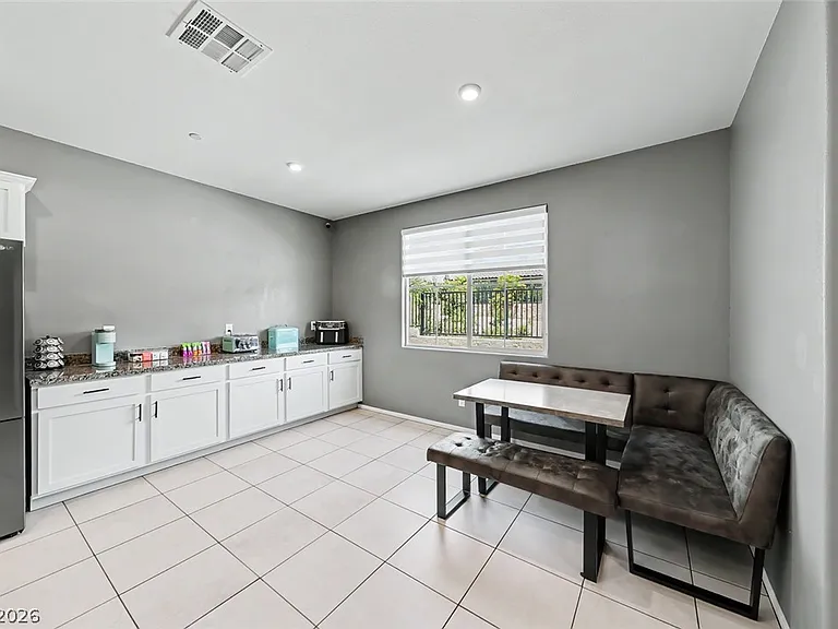 10634 Sariah Skye Ave — Photo 10