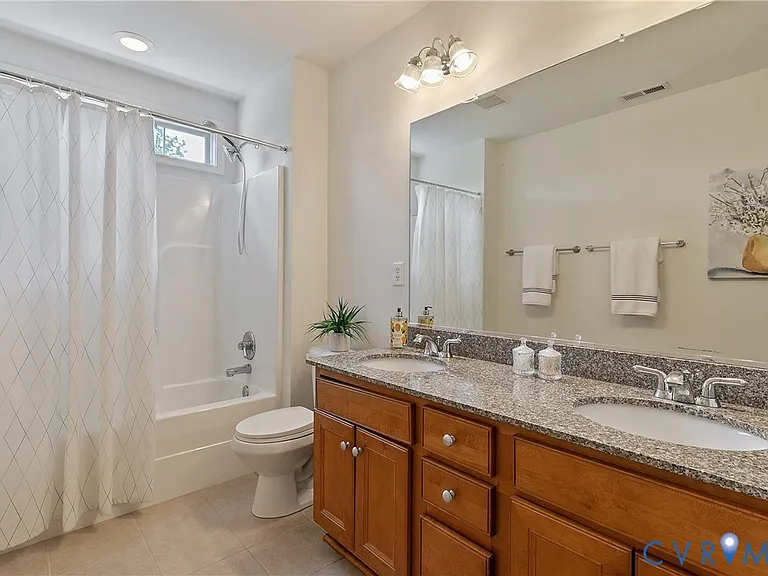 11421 Haltonshire Way — Photo 16