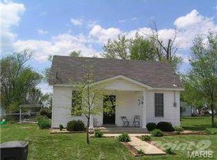 535 Washington St, Moscow Mills, MO 63362