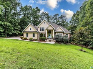 3608 Wyeth Dr, Guntersville, AL 35976
