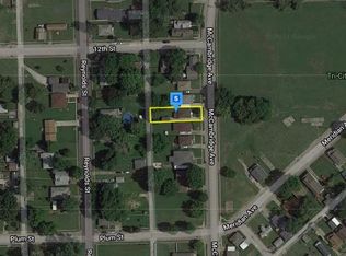 1025 McCambridge Ave, Madison, IL