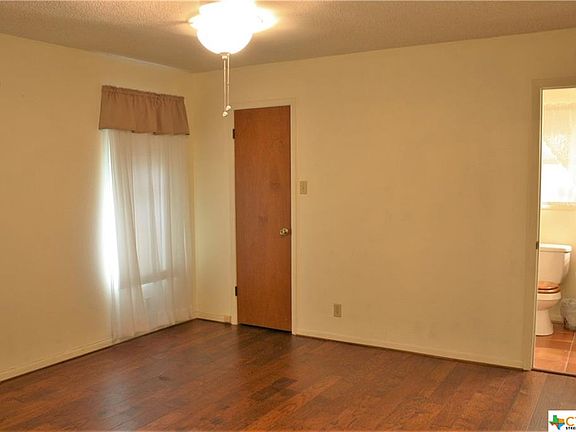 4th image of 1346 Gay Meadow Ln