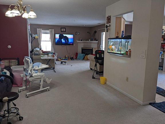3rd image of 8510 Greenway Blvd Unit 106