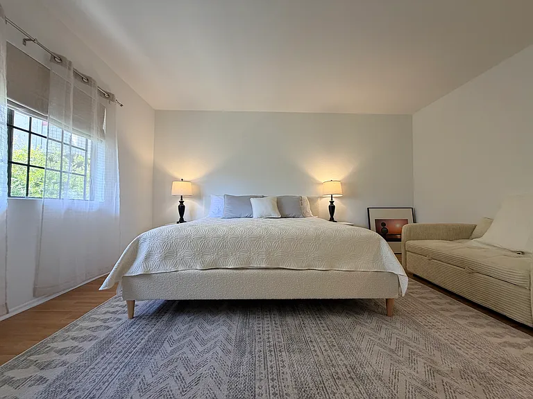 2450 E Del Mar Blvd #36 — Photo 19