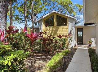 258 Southampton Ln, Venice, FL 34293