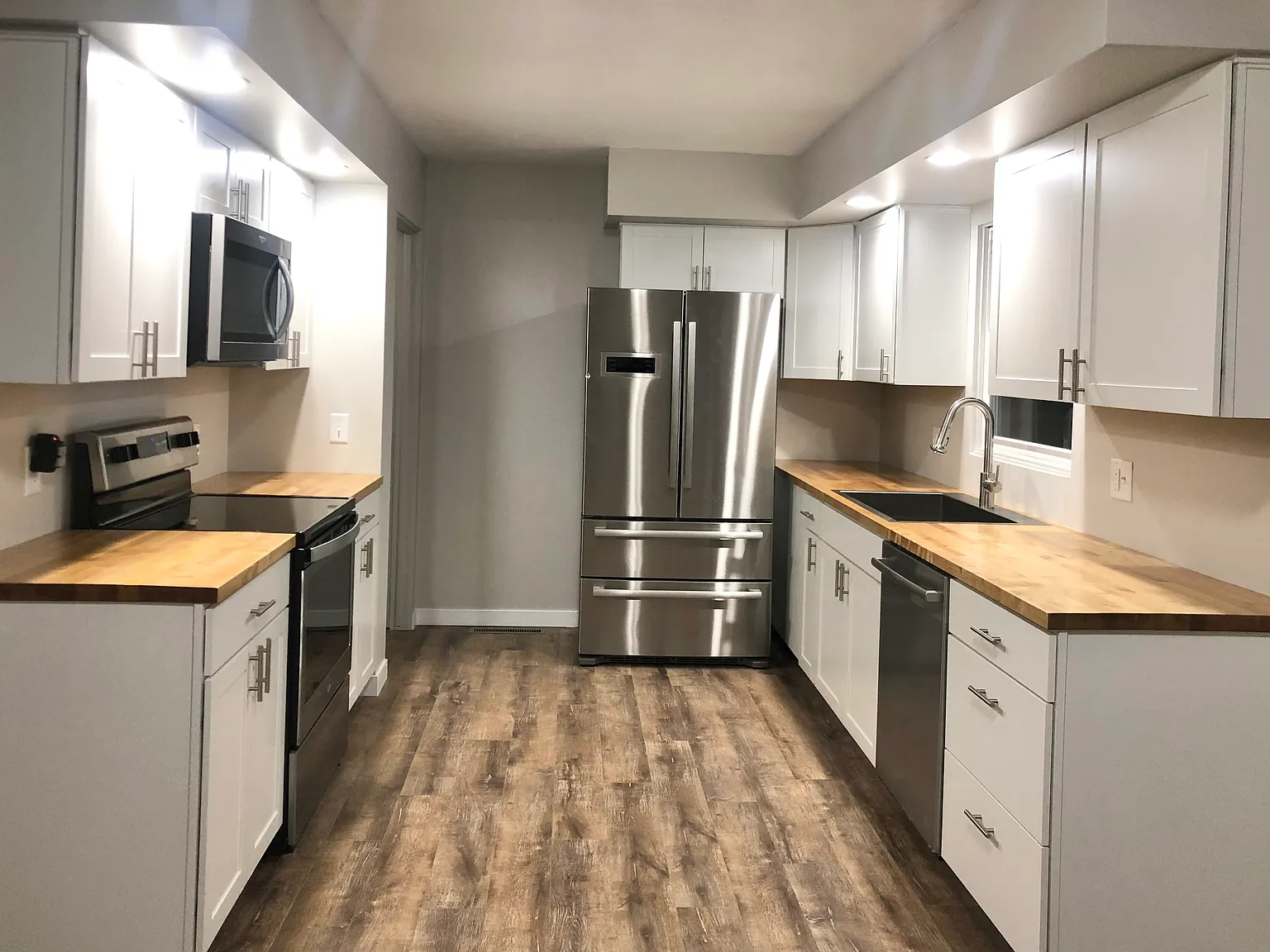 3 bed, 1940 sqft, $1,850 — Photo 4
