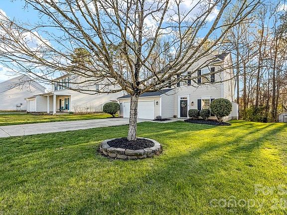 3rd image of 9627 Brookmere Ln