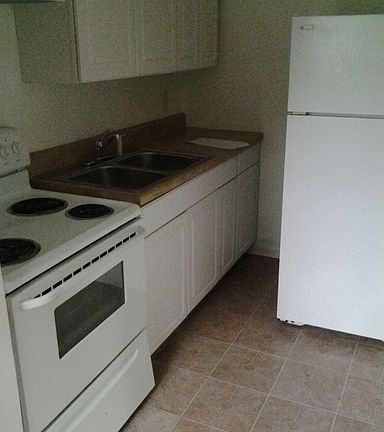 4th image of 3706 Flint St APT C