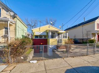 100 Fulton Ave, Jersey City, NJ 07305