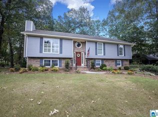 1102 Independence Dr, Alabaster, AL 35007