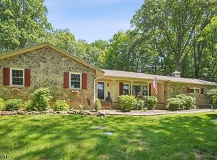 471 W Hill Rd, Glen Gardner, NJ 08826