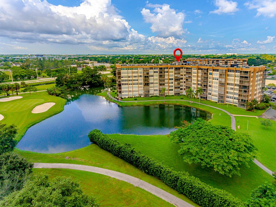 1st image of 1200 Saint Charles Place #706